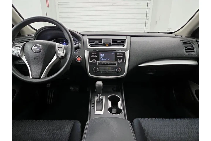 $13599 : Nissan Altima 2016 2.5 4dr S image 9