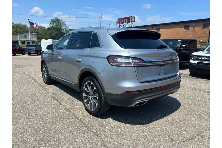 $39984 : Lincoln Nautilus 2023 AWD Re image 6
