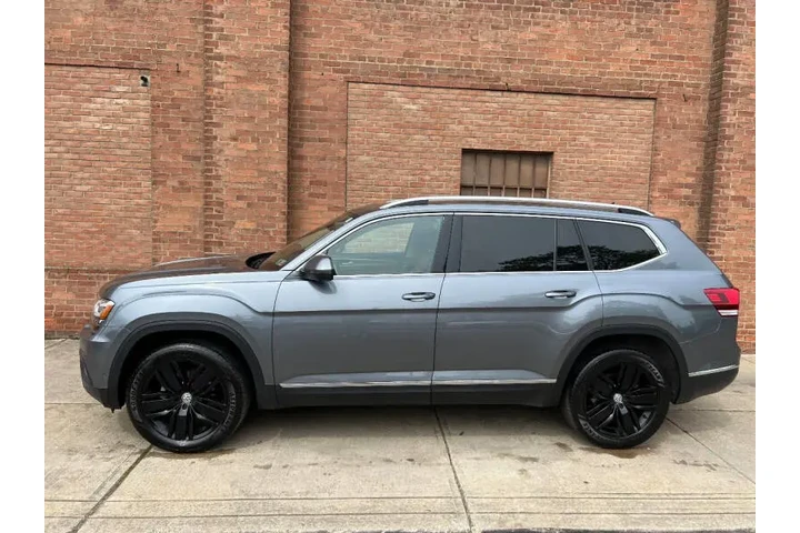 $23500 : 2019 Atlas V6 SEL Premium 4Mo image 4
