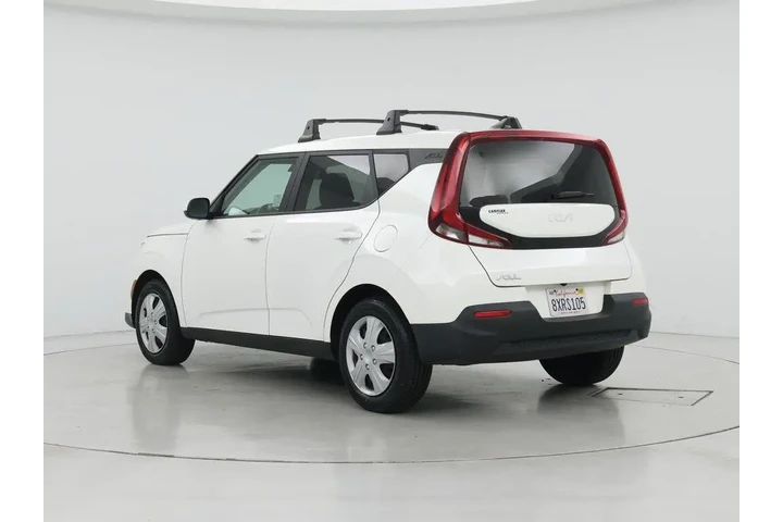 $16998 : Kia Soul 2022 LX 4dr Crossov image 2