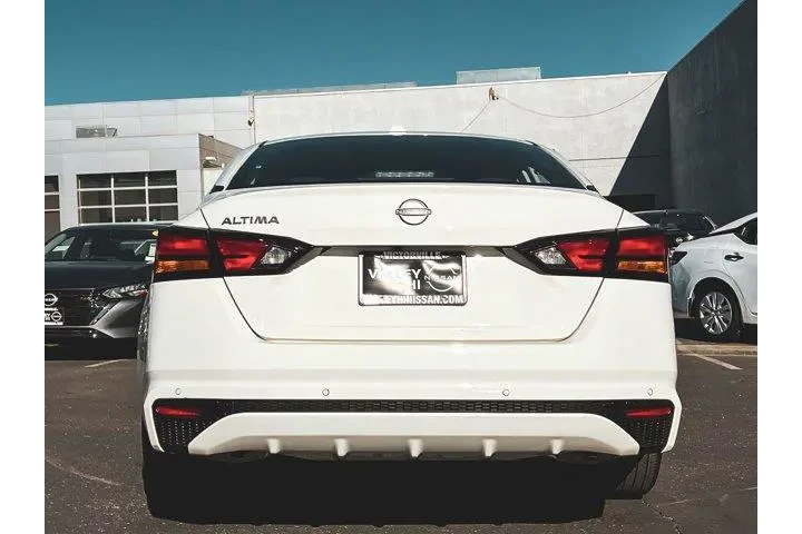 $21997 : Nissan Altima 2025 2.5 SV 4d image 4