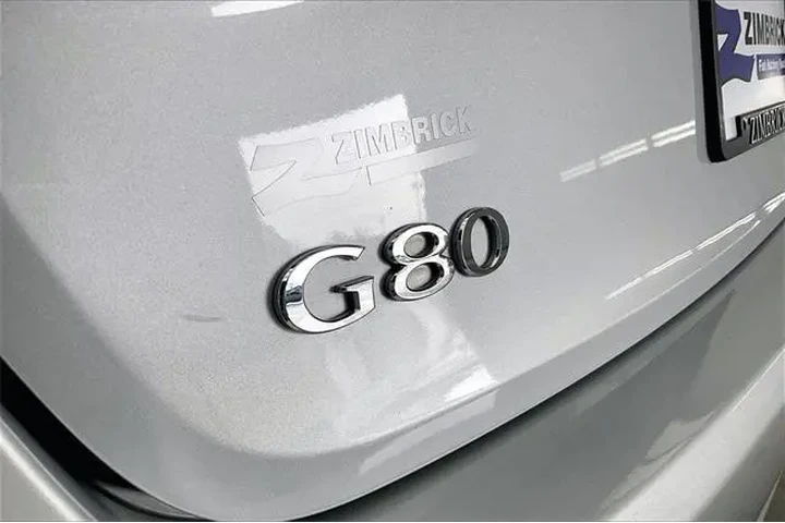 $13990 : Genesis G80 2017 3.8 4dr Sed image 9