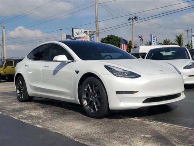 $23995 : 2020 Tesla Model 3 image 4