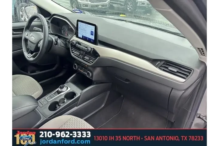 $20849 : Ford Escape 2022 SE 4dr SUV image 9