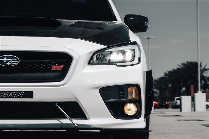 2016 WRX STI image 9