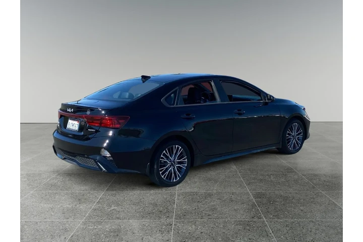 $28160 : Kia Forte 2024 GT-Line 4dr S image 5