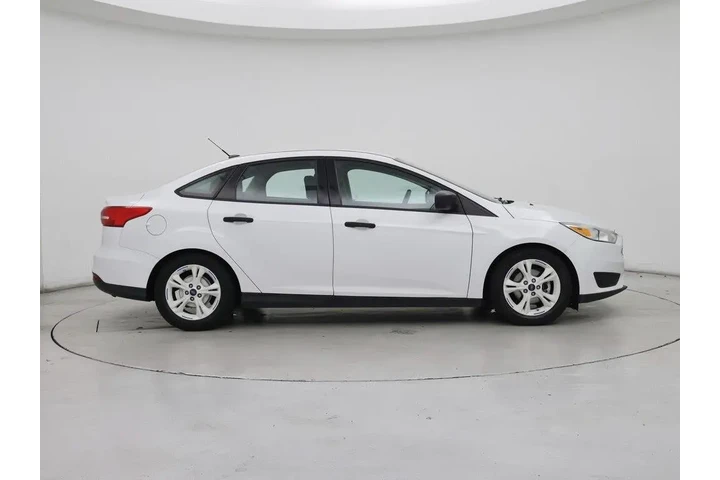 $9998 : Ford Focus 2015 S 4dr Sedan image 7