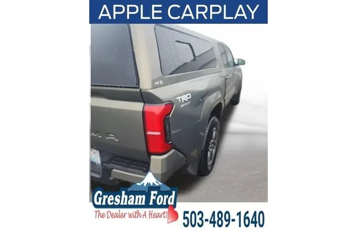 $39117 : Toyota Tacoma 2024 4x4 TRD S image 7