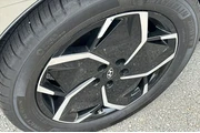$31990 : Hyundai IONIQ 5 2024 Limited thumbnail