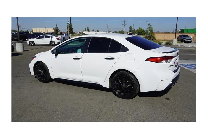 $20984 : 2021 Corolla SE Nightshade Ed image 8