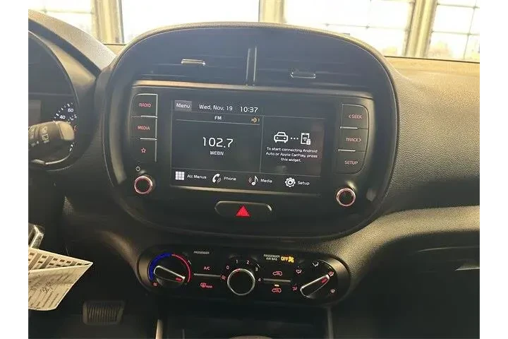 $15000 : Kia Soul 2022 LX 4dr Crossov image 3