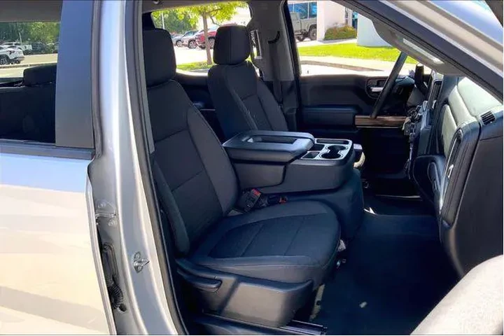 $29985 : Chevrolet Silverado 1500 202 image 7