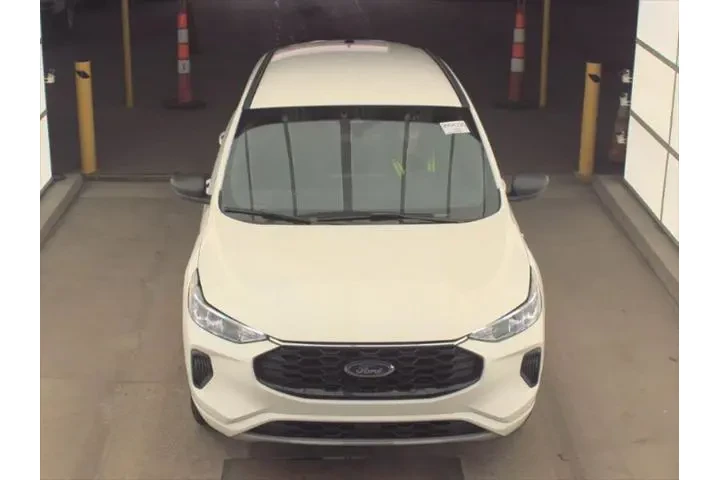 $24693 : Ford Escape 2024 AWD ST-Line image 2