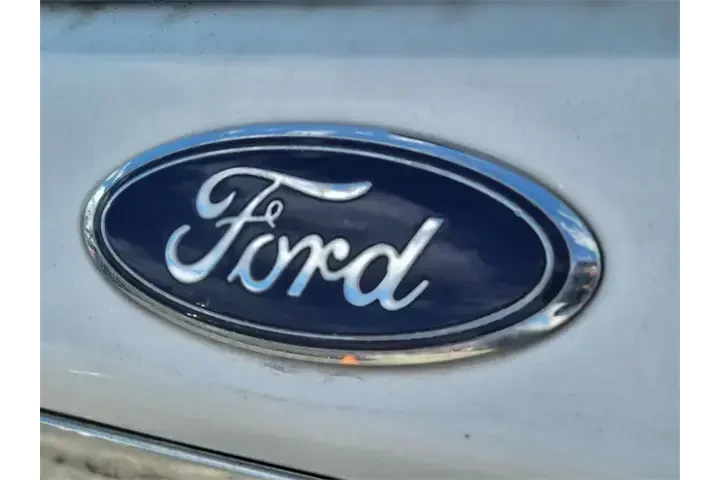 $23691 : Ford Explorer 2020 XLT 4dr S image 5