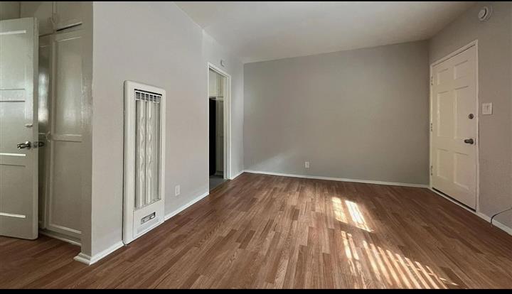 $1450 : OPEN APARTMENT FOR RENT image 6