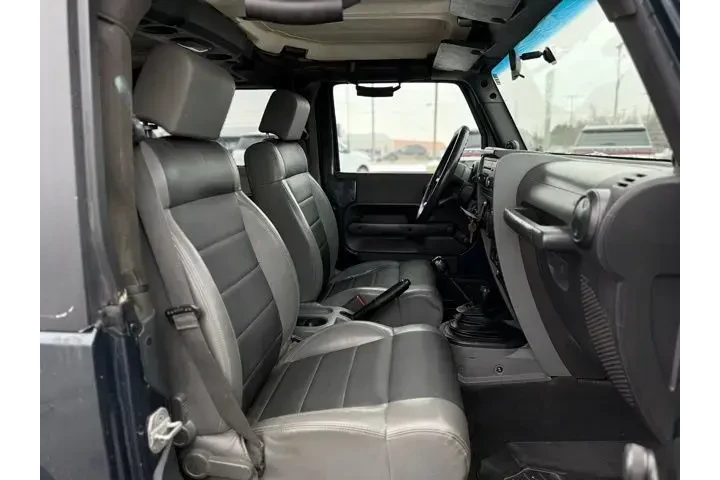 $9500 : Jeep Wrangler 2007 4x4 X 2dr image 7