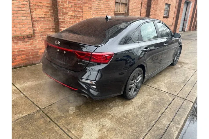 $17500 : 2020 Forte GT Line image 10