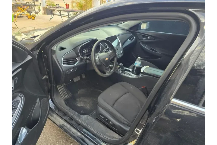 $14240 : Chevrolet Malibu 2020 LT 4dr image 8