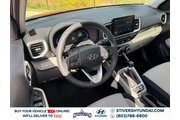 $25043 : Hyundai VENUE 2026 SEL 4dr C thumbnail