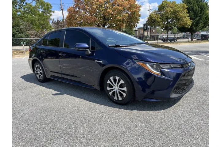$16900 : 2020 Corolla Hybrid LE image 4