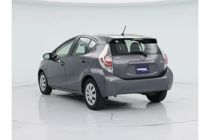 $13599 : Toyota Prius c 2014 One 4dr image 2