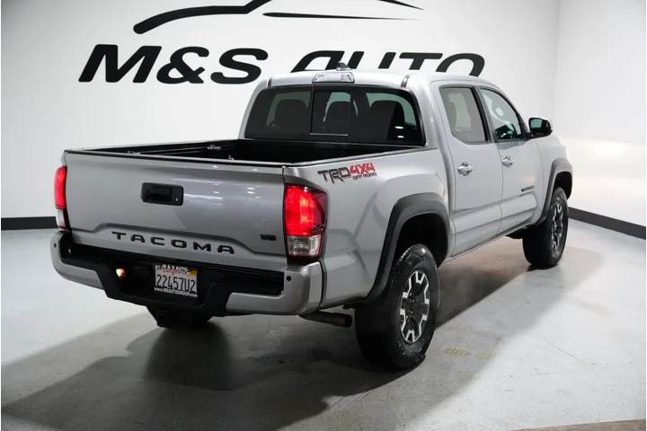 $32835 : 2019 Tacoma 4WD TRD Off Road image 5