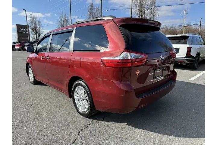 $14995 : Toyota Sienna 2015 Limited P image 5