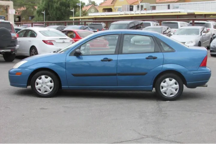 $4995 : 2001 Focus LX image 5