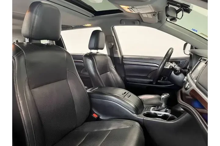 $22996 : Toyota Highlander Hybrid 201 image 10