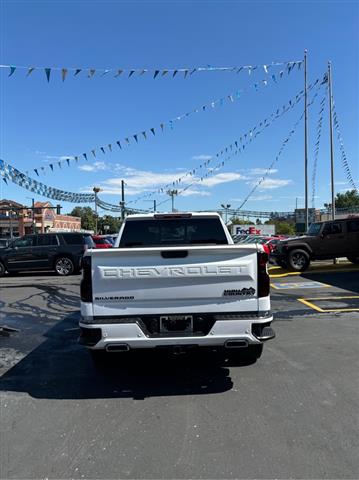 $44299 : 2019 Silverado 1500 4WD Crew image 5