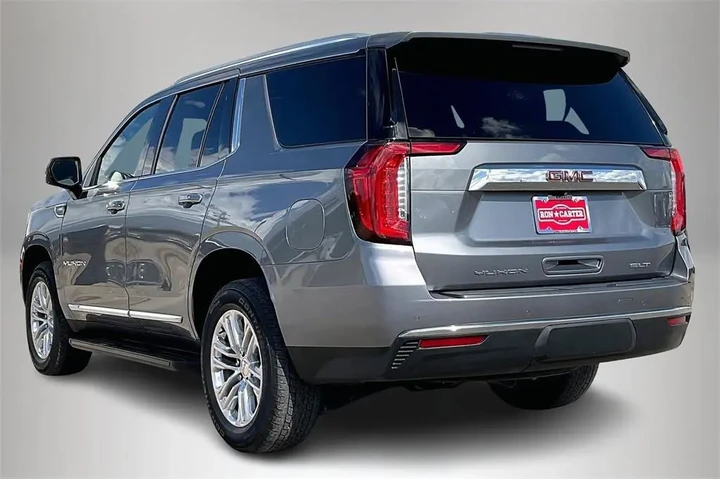 GMC Yukon 2022 4x2 SLT 4dr S image 4