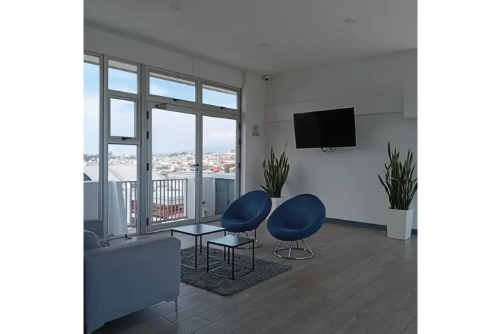 $1 : Apartamento amueblado en renta image 5
