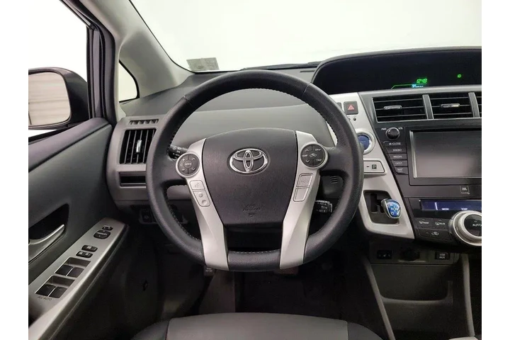 $17998 : Toyota Prius v 2014 Five 4dr image 10