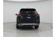 $26998 : Mitsubishi Outlander 2023 AW thumbnail