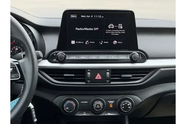 $17451 : Kia Forte 2024 LX 4dr Sedan image 5