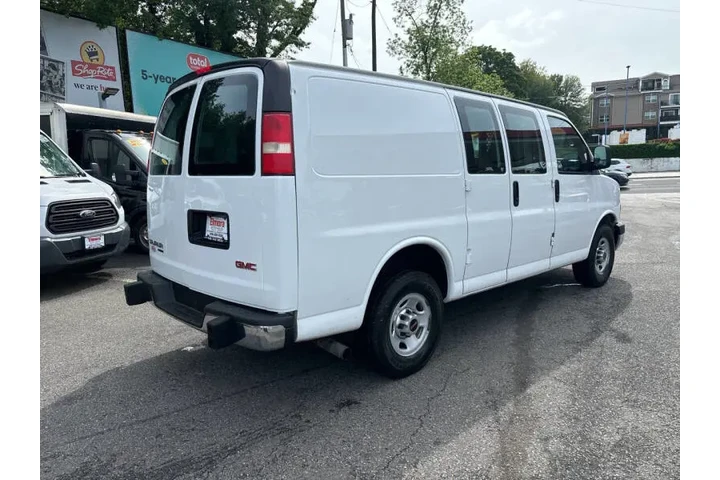 $14999 : 2014 GMC Savana 2500 image 7