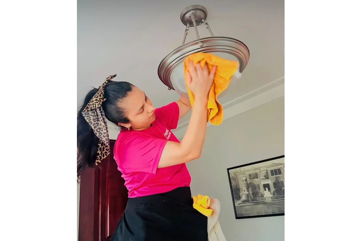 Necesitando Personal image 2