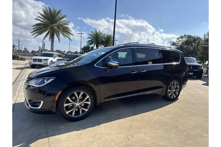 $15880 : Chrysler Pacifica 2018 Limit image 4