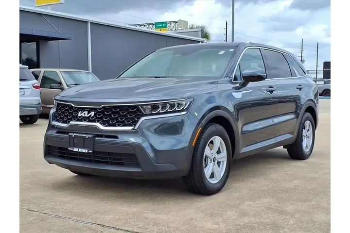 $22991 : Kia Sorento 2022 LX 4dr SUV image 4