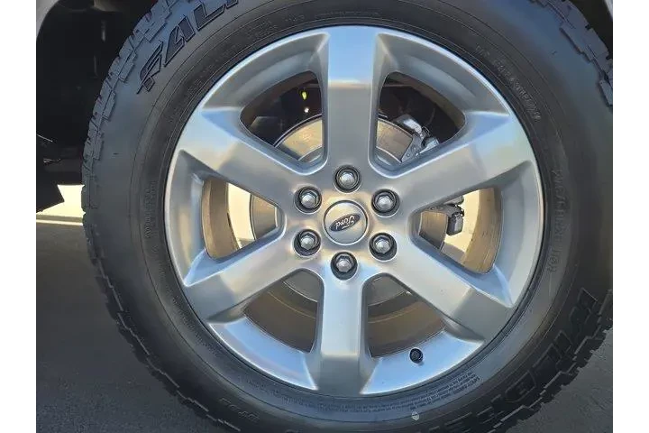 $29995 : Ford F-150 2022 4x4 XLT 4dr image 6