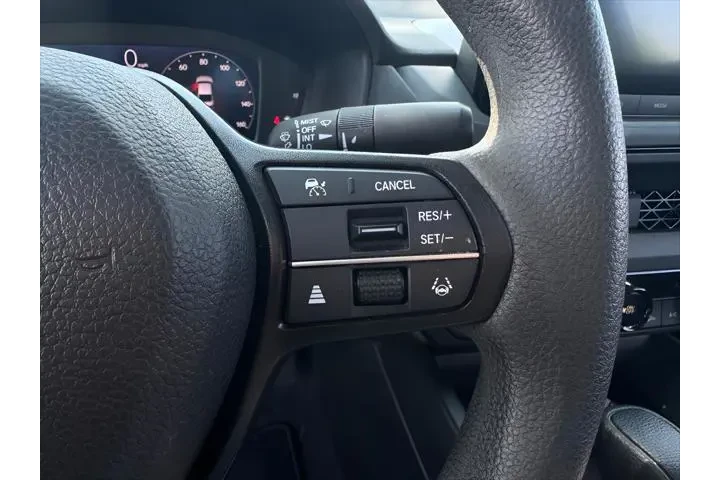$24966 : Honda Accord 2023 EX 4dr Sed image 9