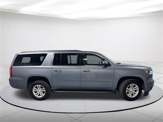 $18949 : Pre-Owned 2016 Suburban LT image 2