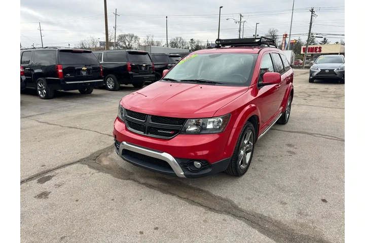 $6980 : 2017 Journey Crossroad Plus A image 6