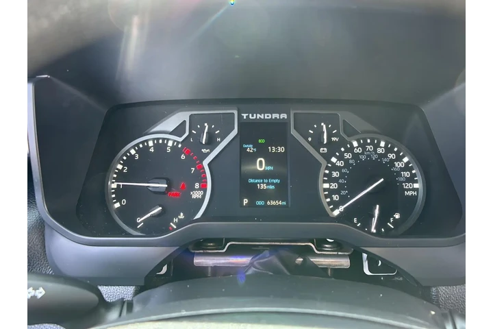 $40000 : 2022 Tundra SR5 image 3