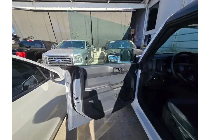 $39900 : Ford Bronco 2025 4x4 Big Ben image 7