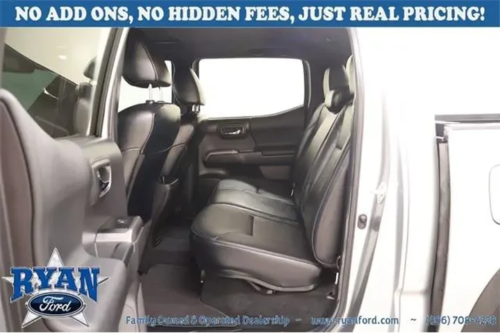 Toyota Tacoma 2023 4x4 TRD P image 10