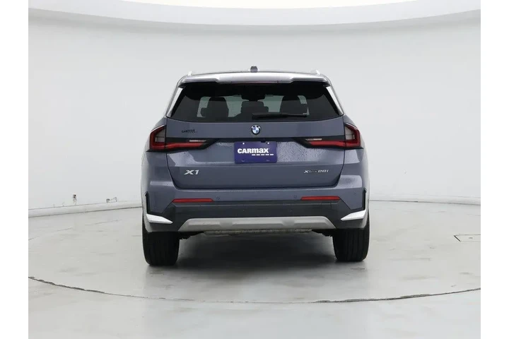 $30998 : BMW X1 2023 AWD xDrive28i 4d image 6