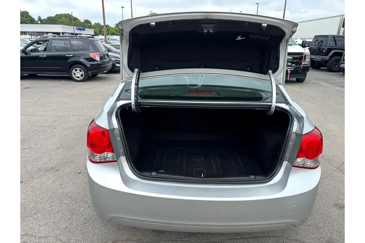 $5980 : 2015 Cruze 4dr Sdn Auto 1LT image 10