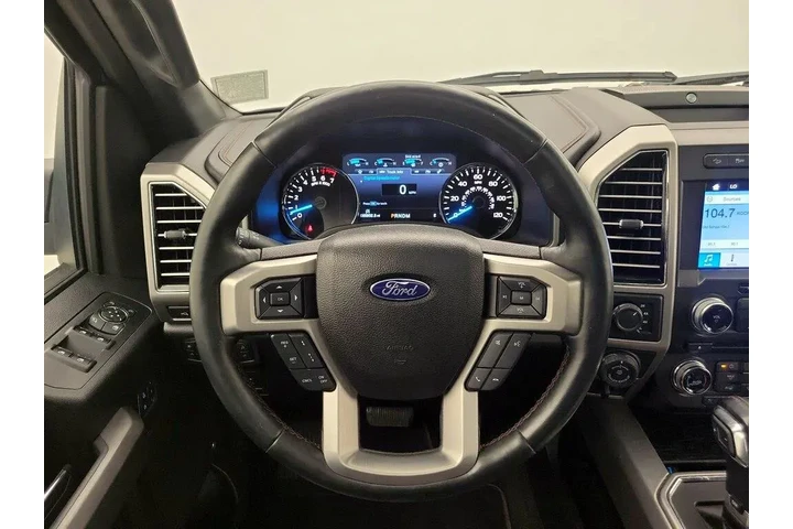 $33998 : Ford F-150 2018 4x4 Platinum image 10