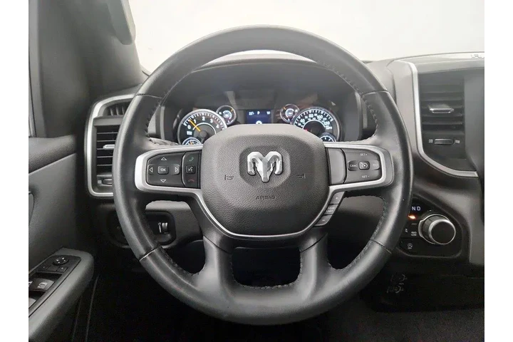 $33998 : Ram 1500 2022 4x4 Big Horn 4 image 10